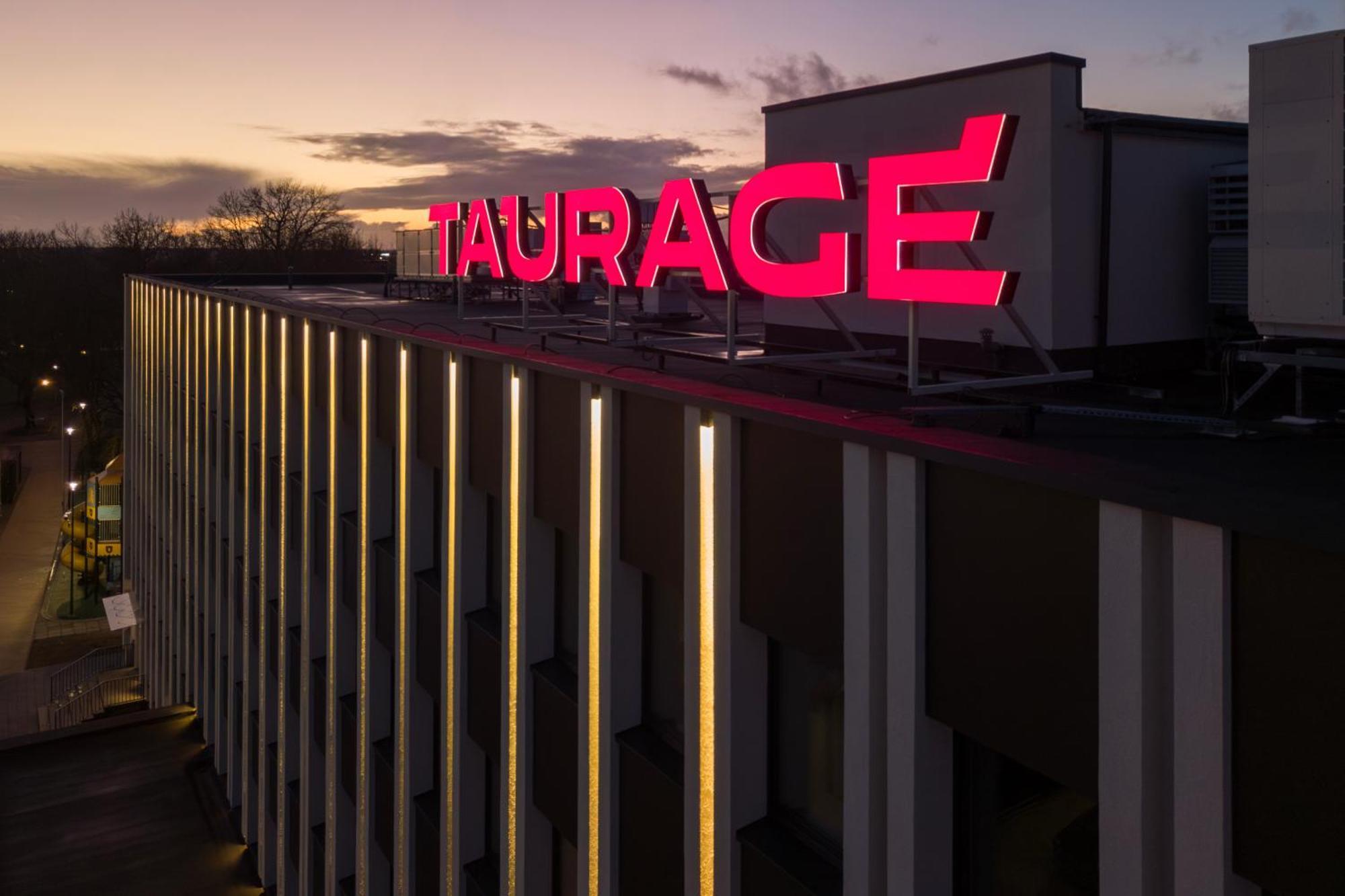 Taurage Hotel Exterior photo